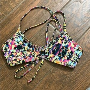 Brand New Vent Jolyn Print Medium Tie-Back Top